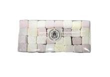 Charger l'image dans la galerie, Coffret Guimauves aux Fruits Assorties 110g